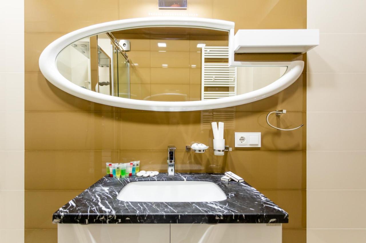 Central Cozy 3Bd-2Bath Apartment Tbilisi Exterior photo